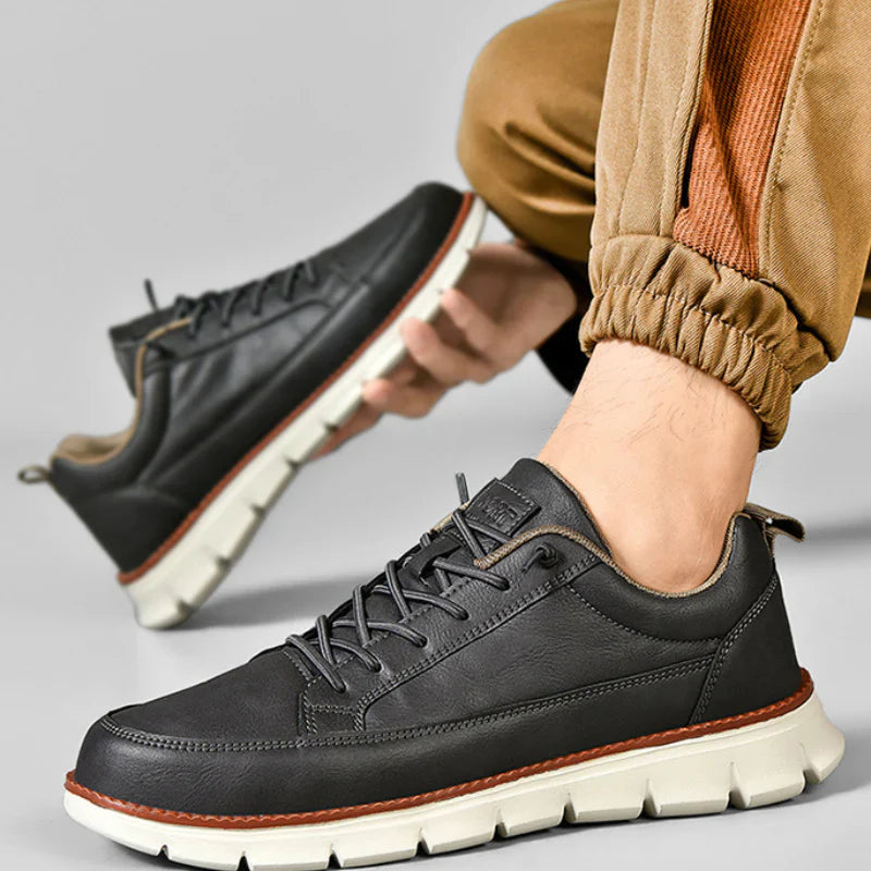Men’s Low-Top Sneakers