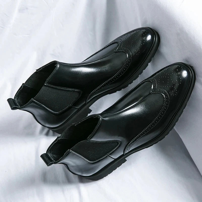 Men’s Slip-On Chelsea Boots