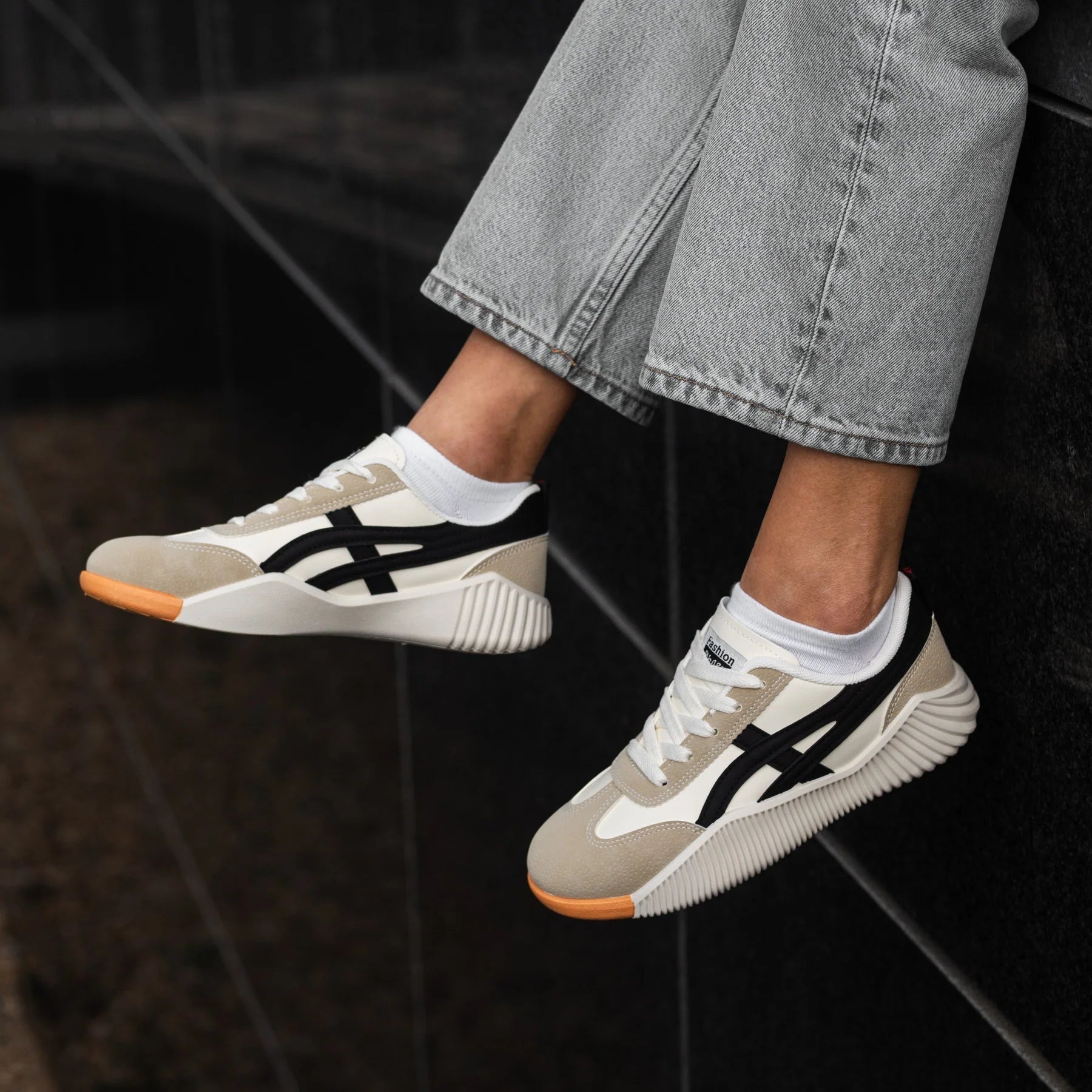 Casual Comfort Shoes