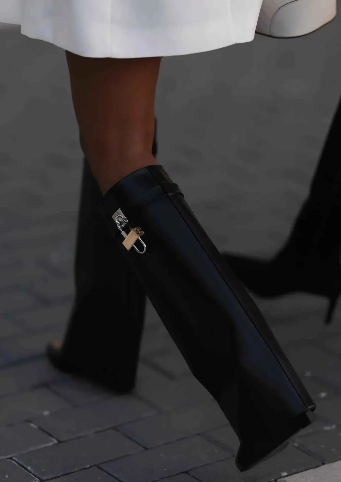 Knee High Women's Boots