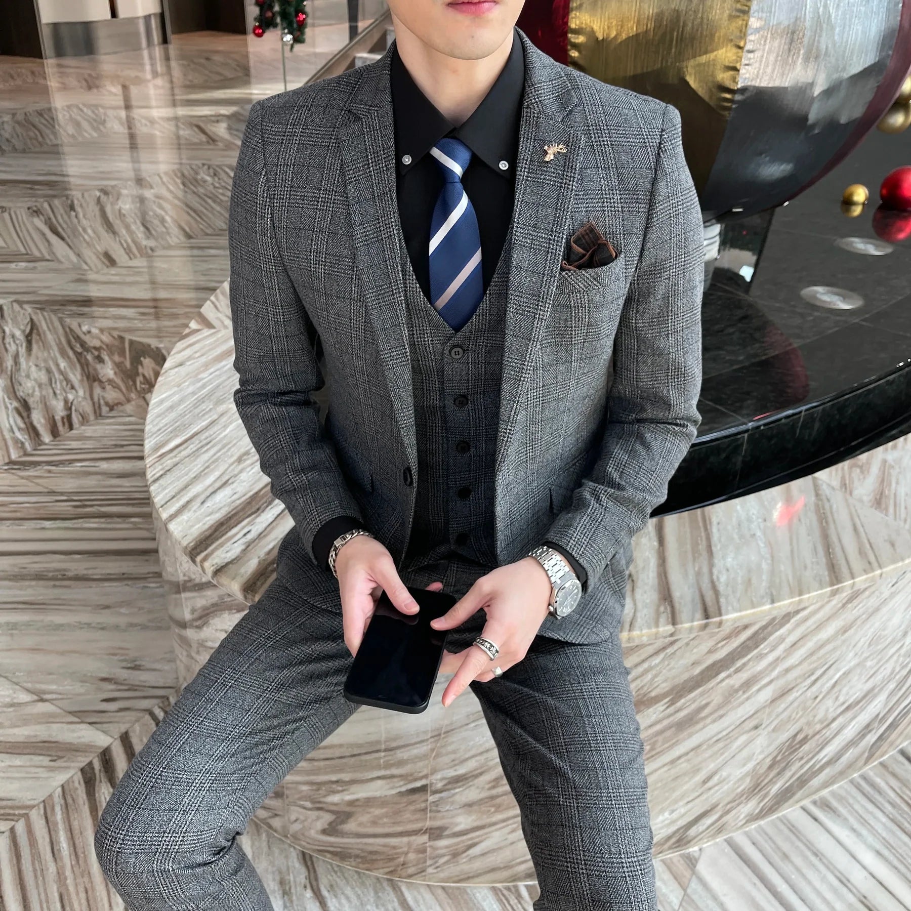 Men’s Business Suit