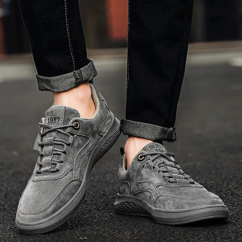Men’s Retro Sneakers