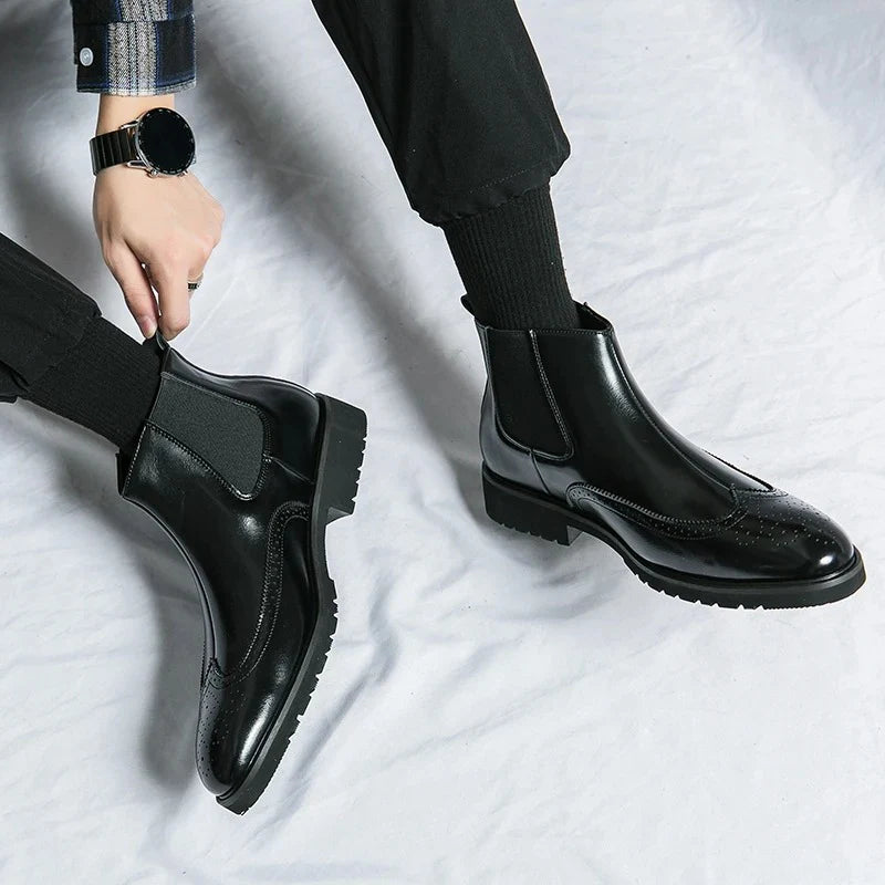 Men’s Slip-On Chelsea Boots