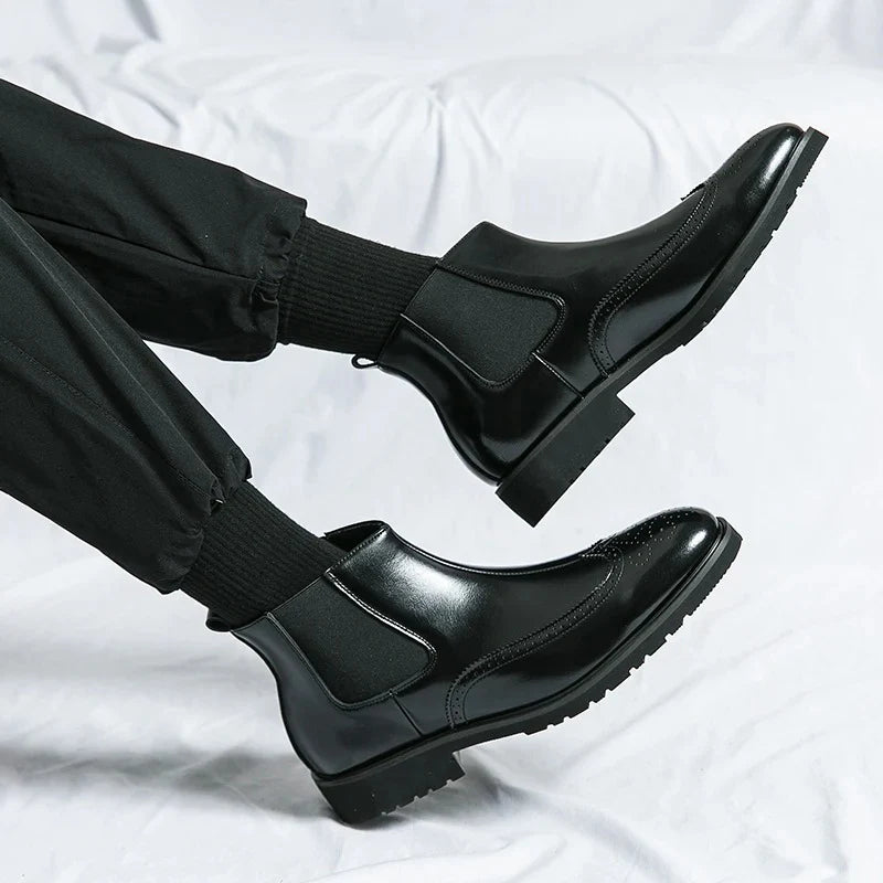 Men’s Slip-On Chelsea Boots