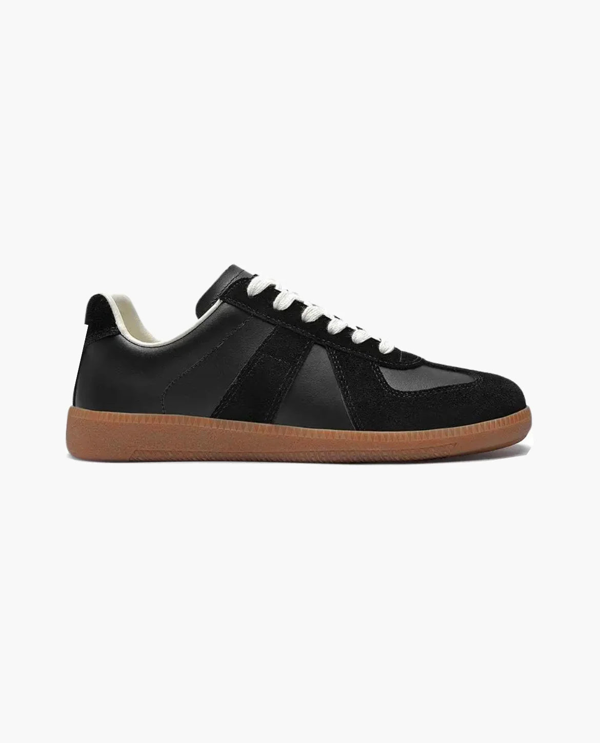 Classic Men’s Sneakers