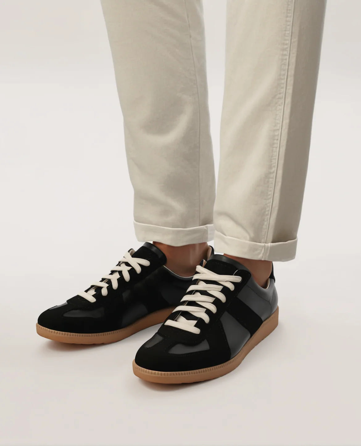Classic Men’s Sneakers