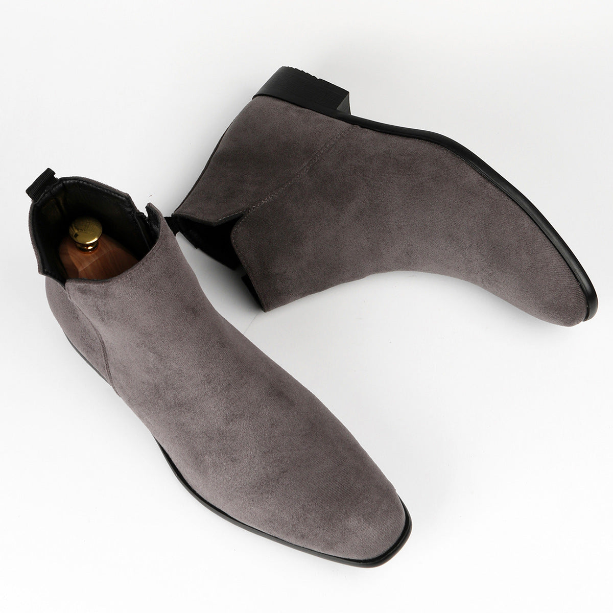 Classic Men’s Chelsea Boots
