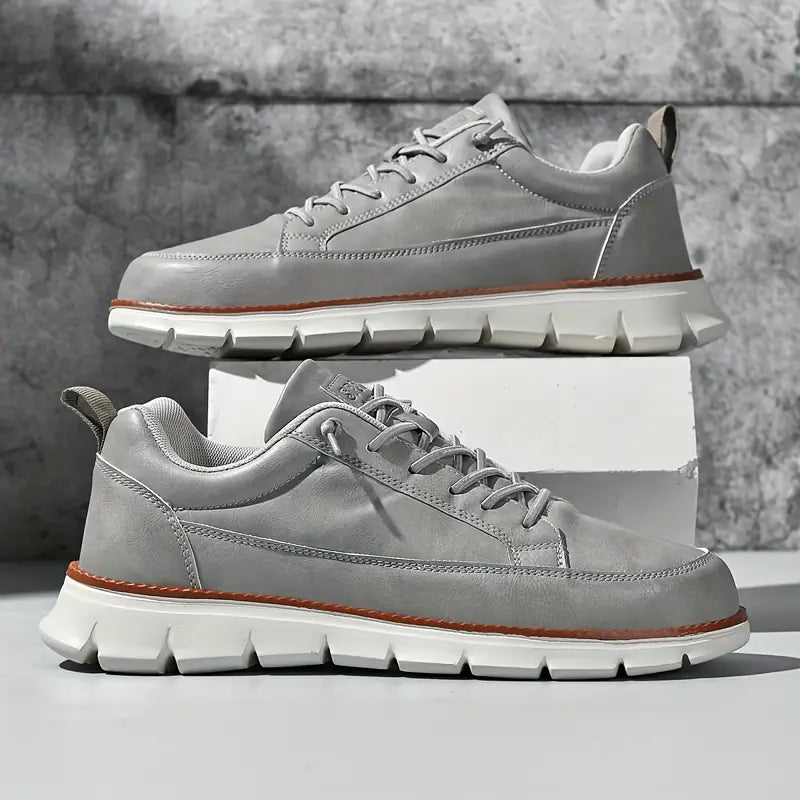 Men’s Low-Top Sneakers